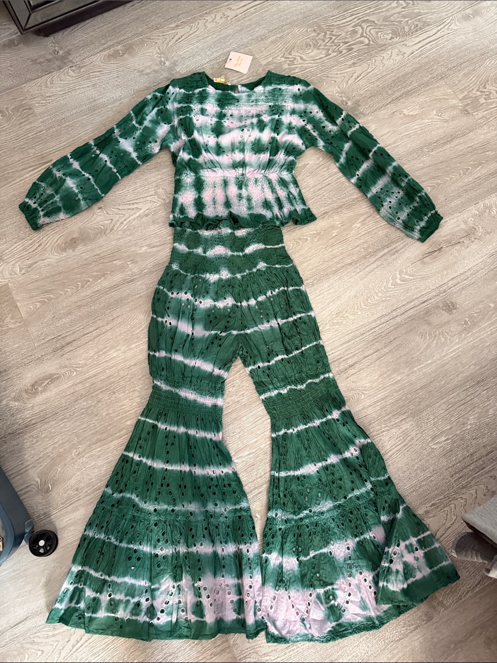 Women’s Green Tie-Dye Two-Piece Pantsuit